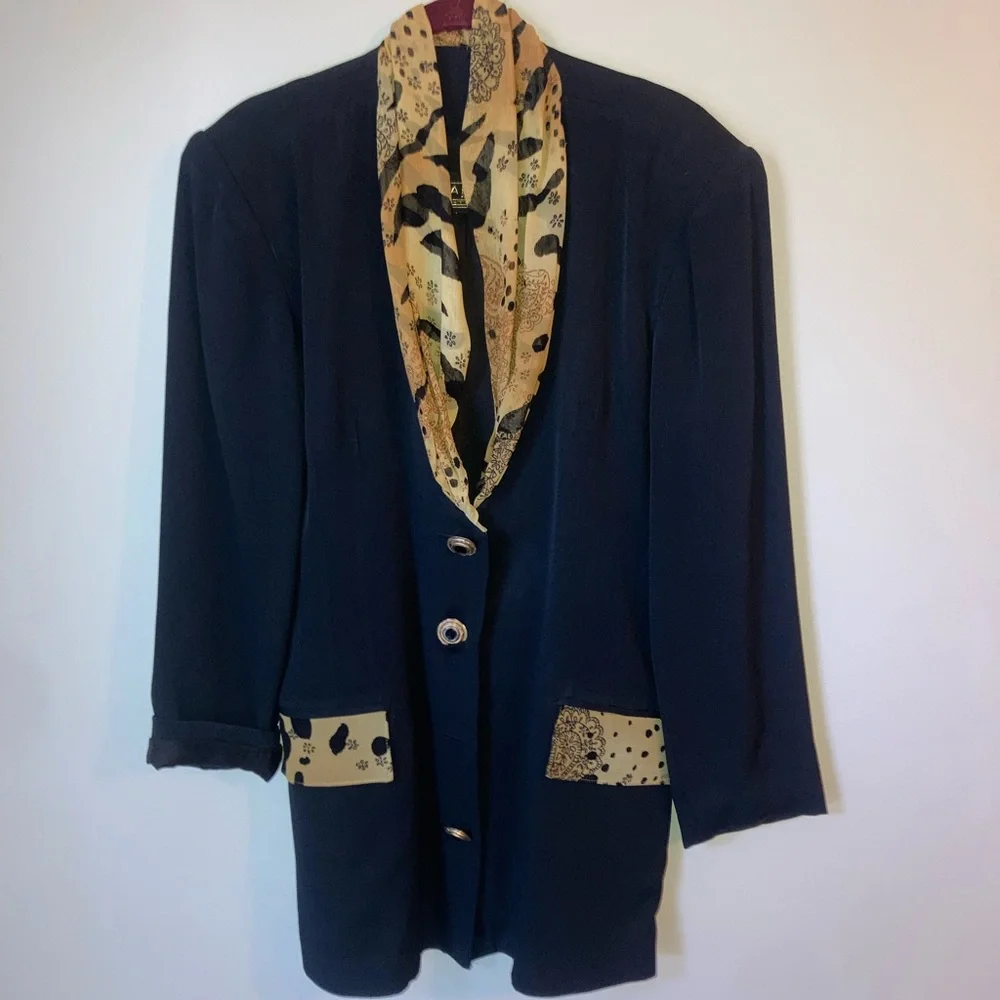 Dina Bar-el Vintage Black Blazer With Animal Print Detailing - Picture 5 of 5